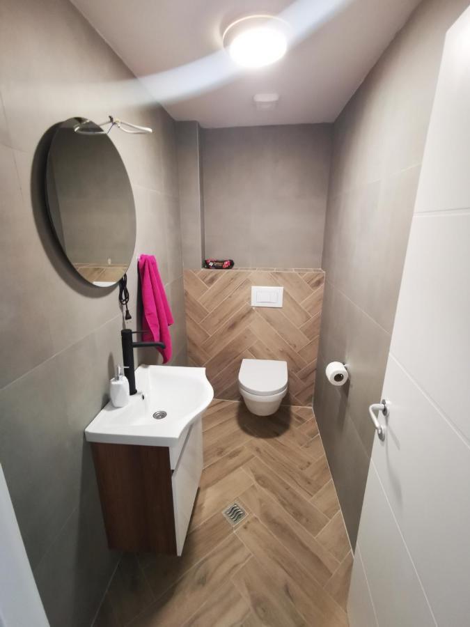 Riviera Apartments Ni Dış mekan fotoğraf