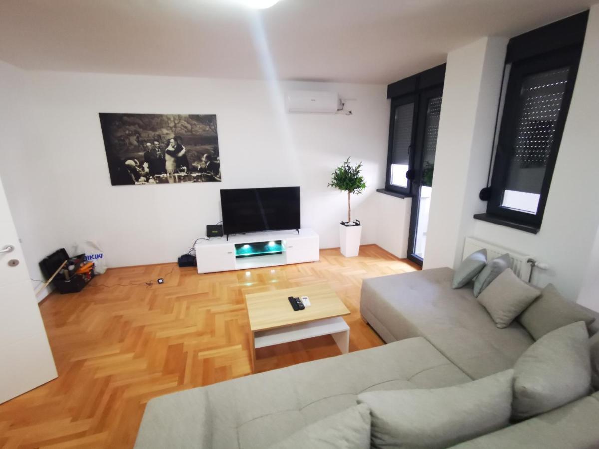 Riviera Apartments Ni Dış mekan fotoğraf
