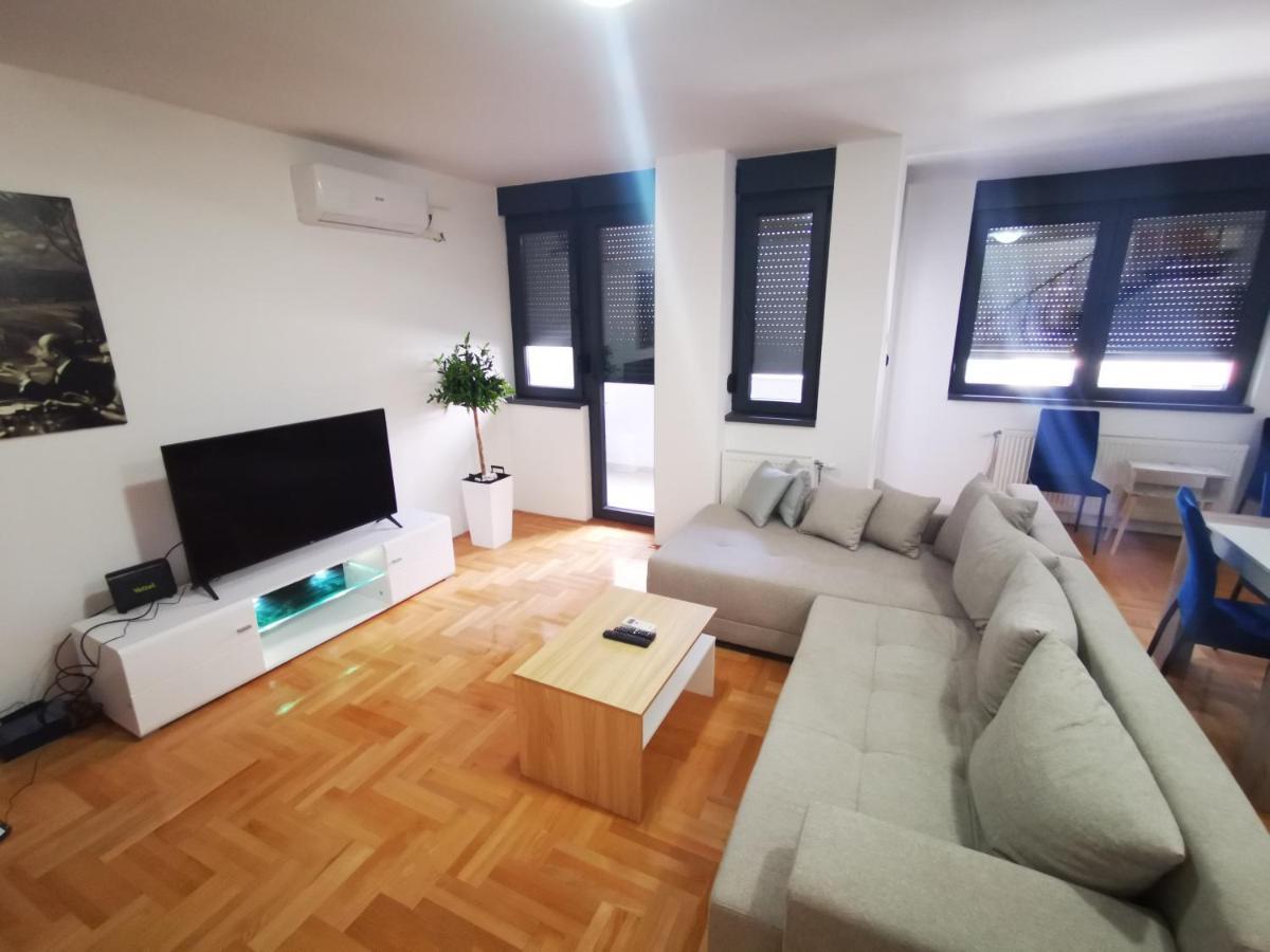 Riviera Apartments Ni Dış mekan fotoğraf