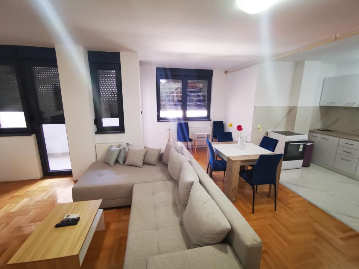 Riviera Apartments Ni Dış mekan fotoğraf