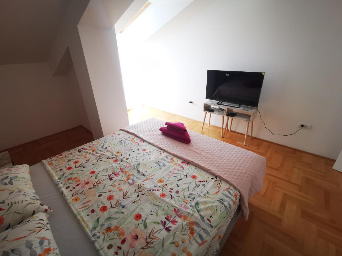 Riviera Apartments Ni Dış mekan fotoğraf